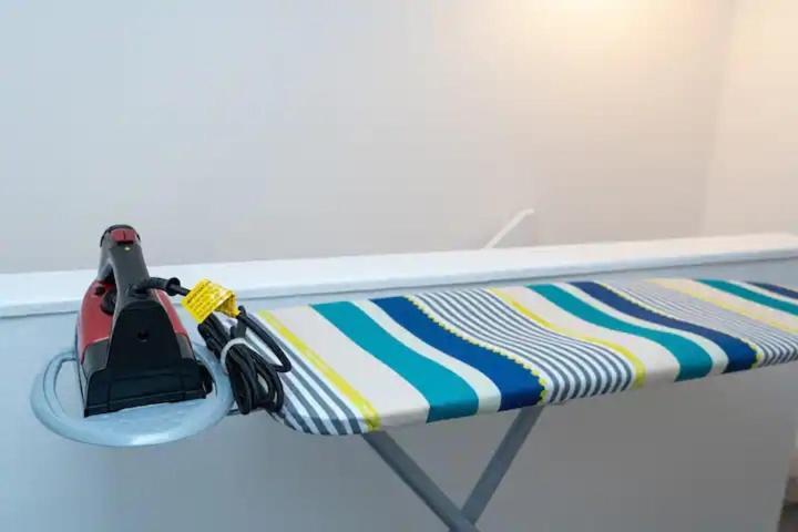 Cosy 2 Bed With Parking Near Piccadilly, Etihad Stadium And Coop Live Sleeps Up To 5 Villa Manchester Exteriör bild